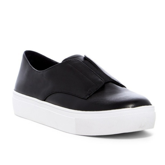 Steve Madden Shoes - Steve Madden Garnet leather Platform Sneaker